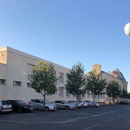 Appartement Aventure A Επερνέ Εξωτερικό φωτογραφία